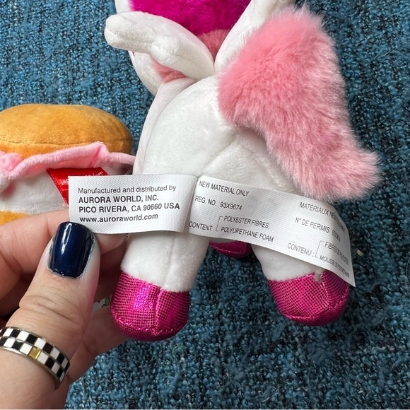 Tokidoki Love Unicorno Unicorn Plush and Petit Lapin Doki Doki Plush Bundle - Picture 10 of 11